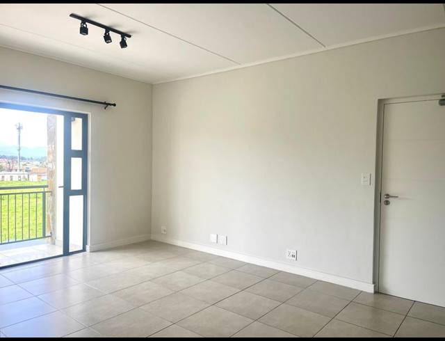 1 BEDROOM PROPERTY TO RENT IN THE HUNTSMAN